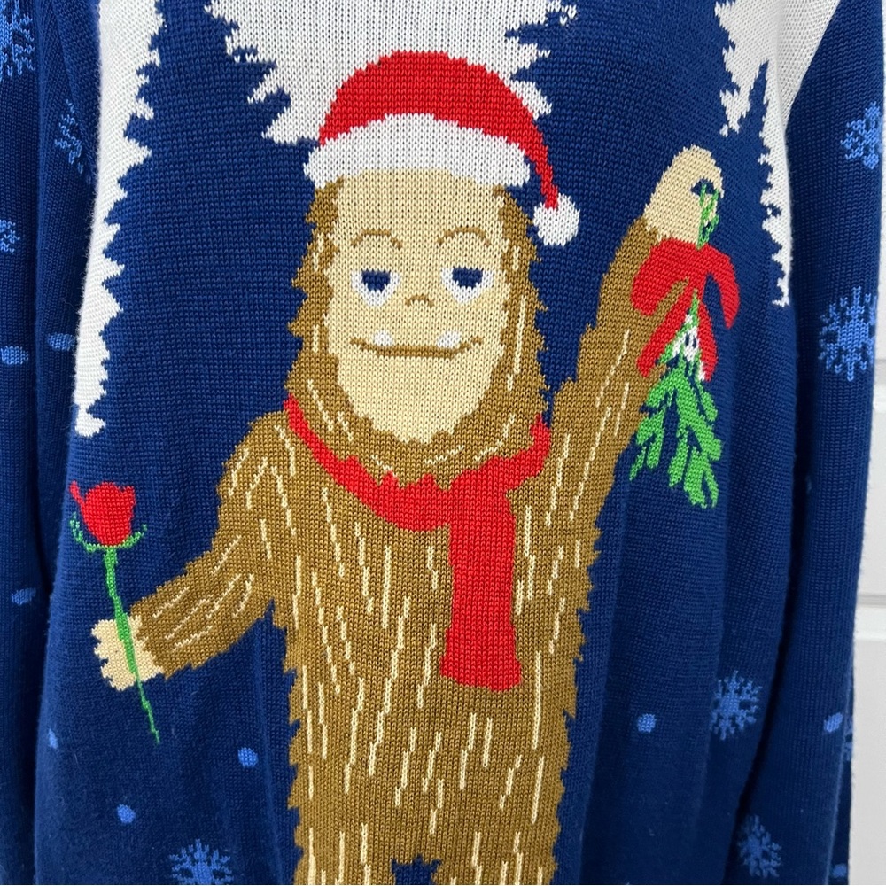 Tipsy Elves Romantic Sasquatch Sweater - XXL - Picture 2 of 8